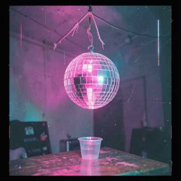 Cover of the song Can't Take My Eyes Off You