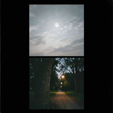 Couverture de la chanson KSIĘŻYC ZZA CHMUR