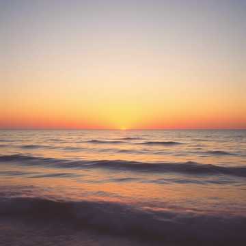 歌曲的封面He Sang Me Home