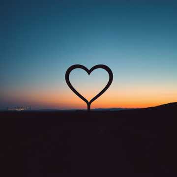 歌曲的封面Любовь длиною в жизнь