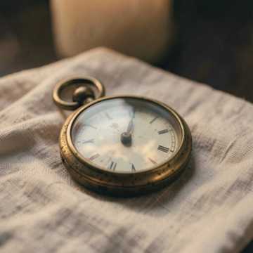 歌曲的封面Még Szeretnék Ifjúnak Lenni