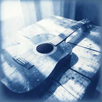 Cover van het nummer Tristeza