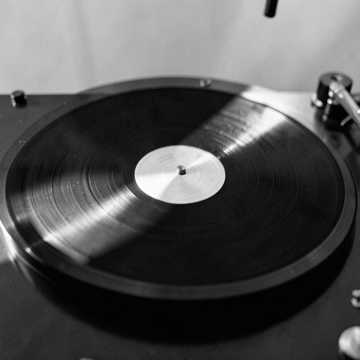 歌曲的封面Pulse on Vinyl