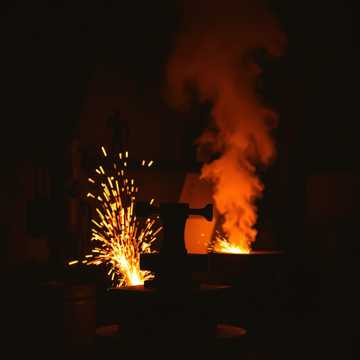 노래 표지 Mester keze nyomán