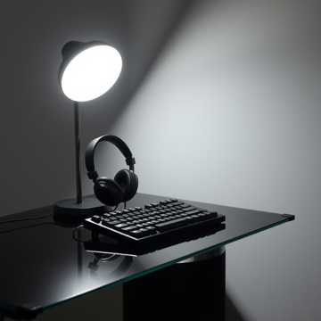 คัฟเวอร์เพลง white