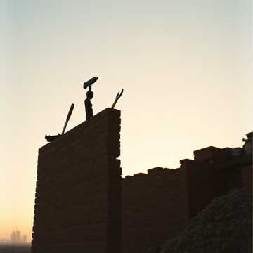 Cover av låten Tégláról téglára