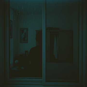 Cover of the song بضحك علي نفسي