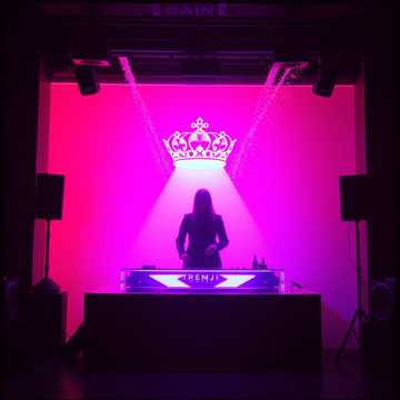 Couverture de la chanson Más perra