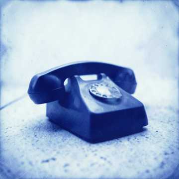 Capa da música Egy hang a telefonban