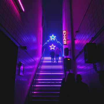 غلاف الاغنية يا هضبة يا وحش