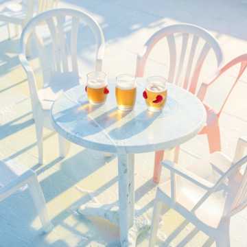 Capa da música Kall Sol På Uteserveringen