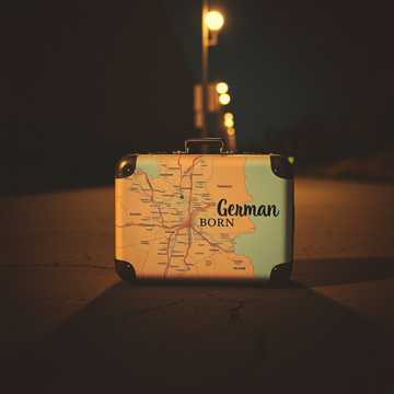 Cover of the song Между Германией и Домом