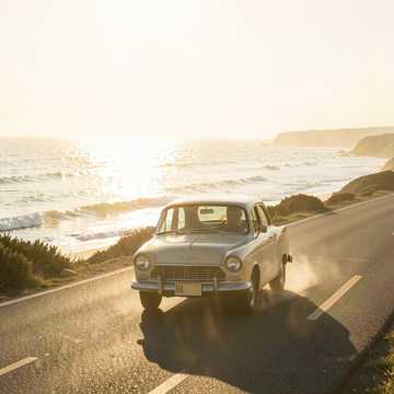 Couverture de la chanson Golden Miles