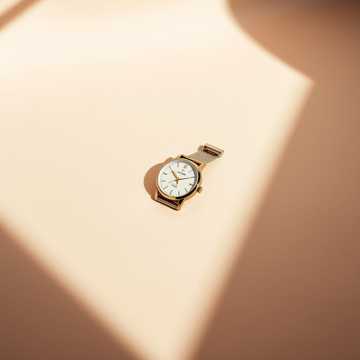 Cover av låten Poco tiempo