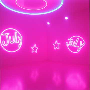 노래 표지 Baila con July