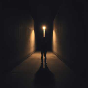 Portada de la canción ظلام فـ قلبي