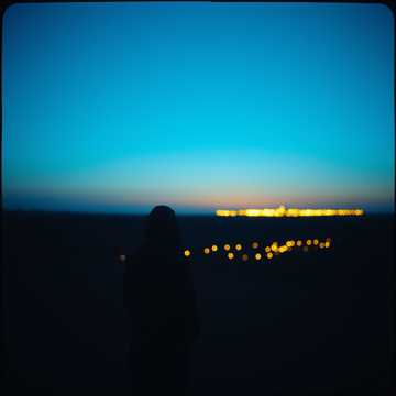 Cover des Liedes Yadgara Biru