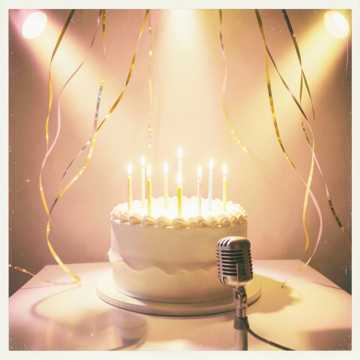 A dal borítója Happy birthday