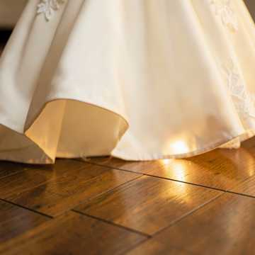 คัฟเวอร์เพลง Suknie