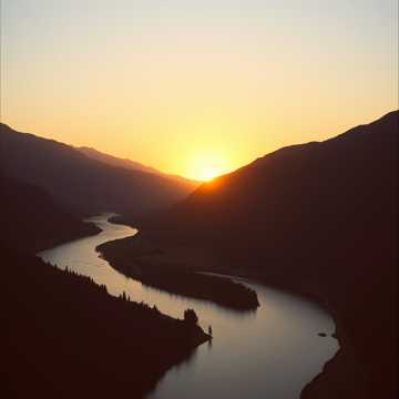 Cover van het nummer THƯƠNG QUÊ